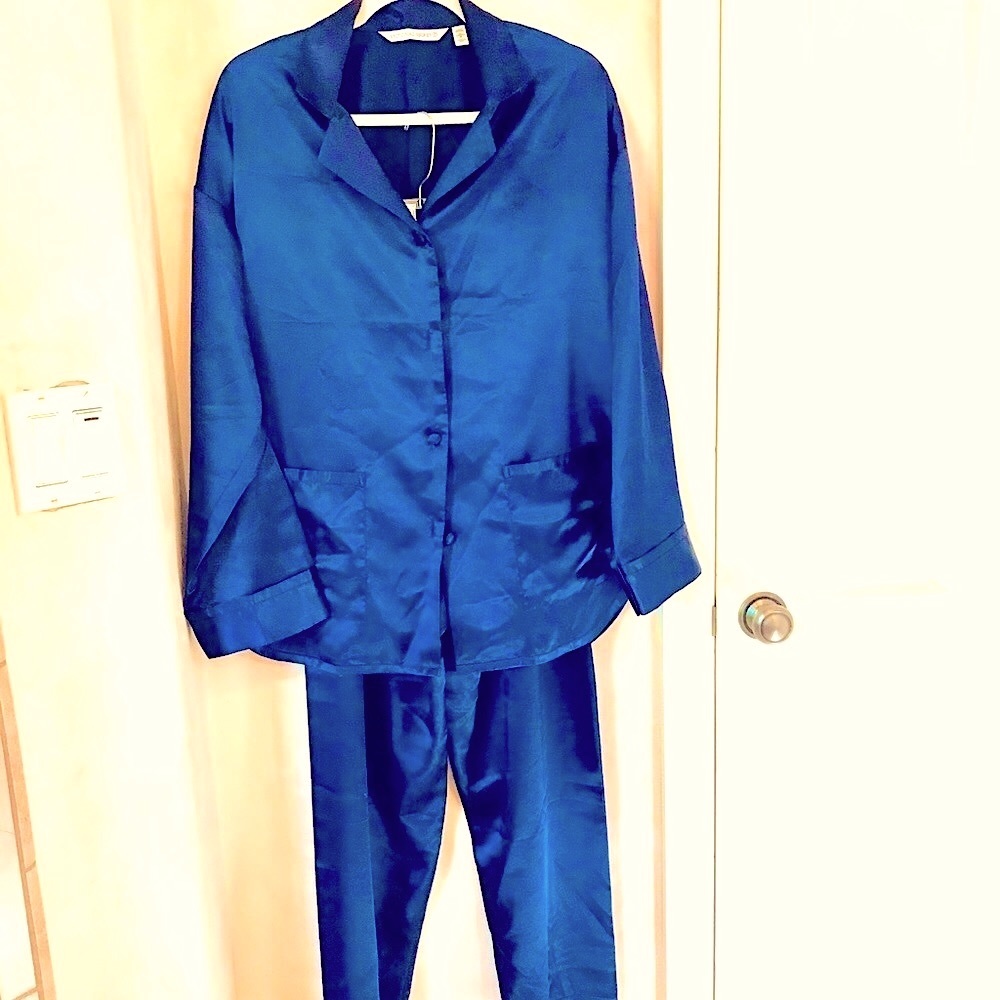 NWOT Victoria’s Secret Vintage Satin Pajamas